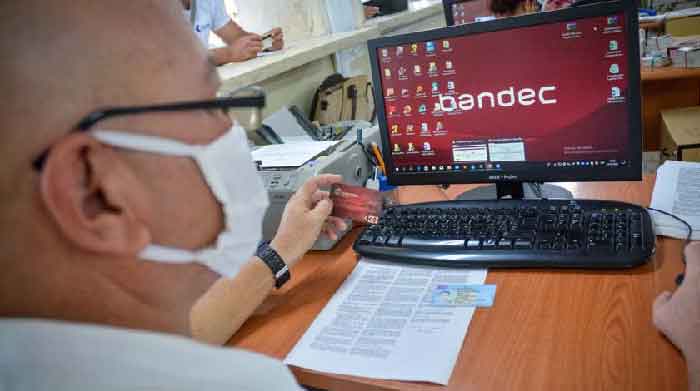 BANDEC Las Tunas Supports Solar Energy Use