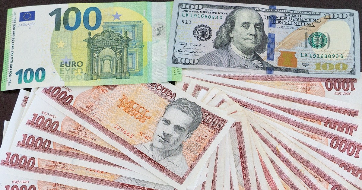 Rising Trends in Cuba's Informal Currency Market: Sunday Sees U.S. Dollar and Euro Surge